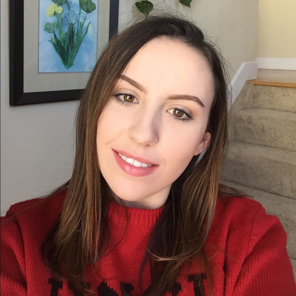 Meet your Posher, Abigail